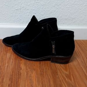 Lucky Brand size 10 black booties